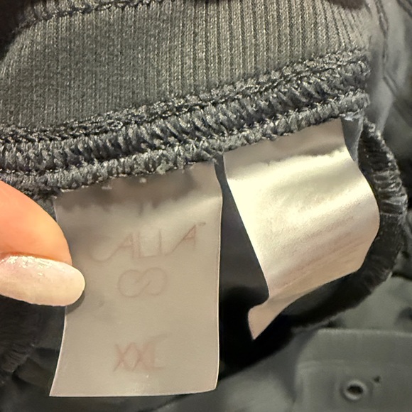 CALIA by Carrie Underwood Light Black Joggers - Picture 2 of 3